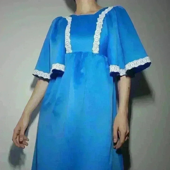 Vintage 70s bright blue babydoll maxi dress with big sleeves & lace ✦ Handmade ✦ - Picture 6 of 16